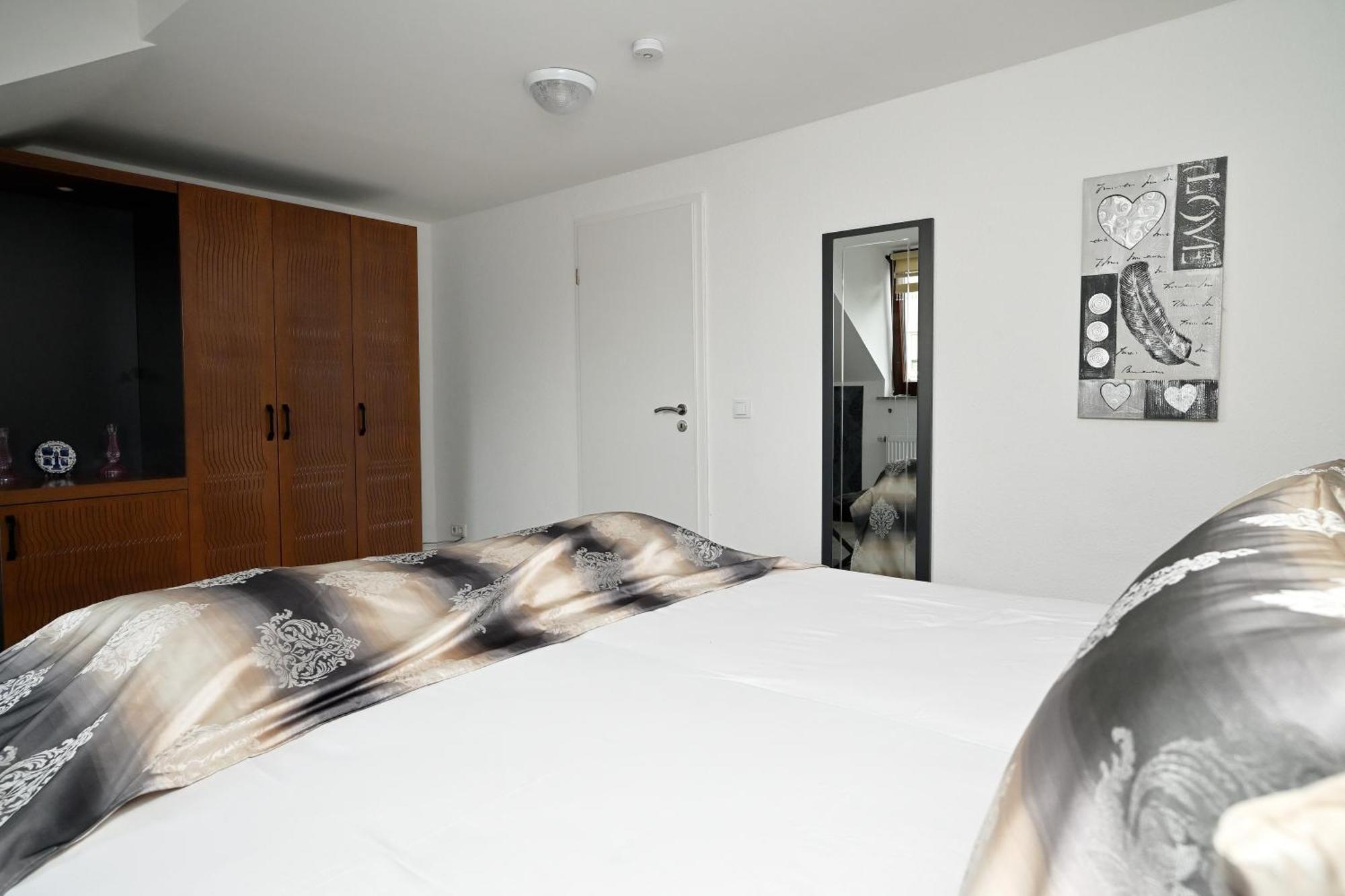 أوبيرهاوزين Ferienwohnung&Aparts By Kispet Group Hotels In Oberhausen المظهر الخارجي الصورة